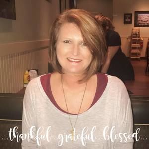 Meet your Posher, Denise